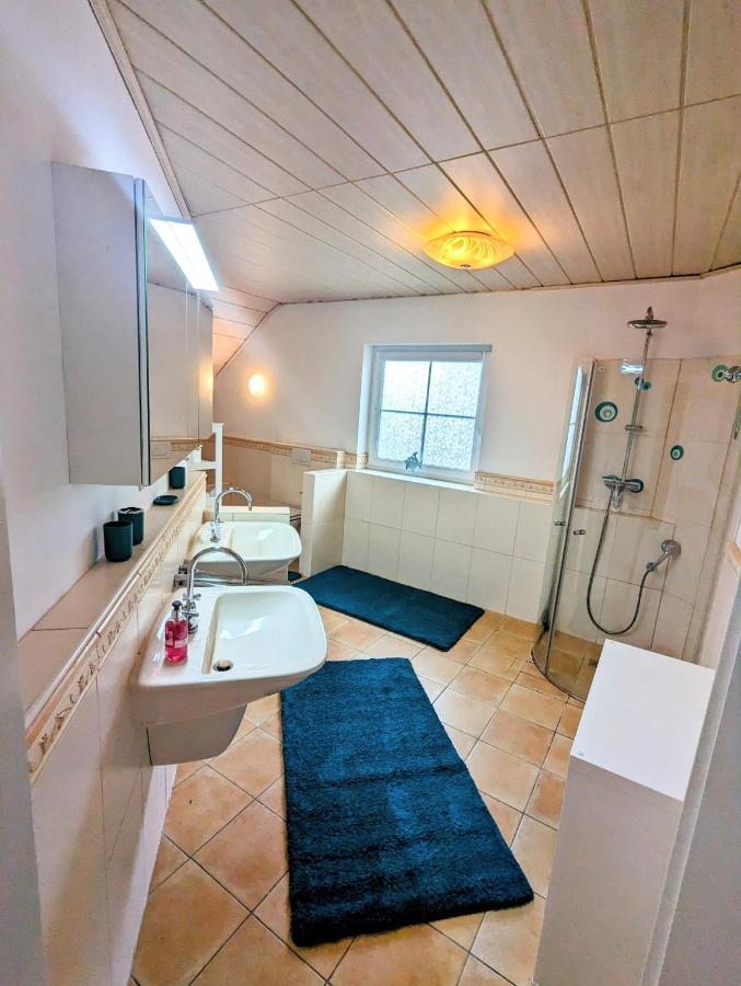 Grosse Schoenheit Mit Panoramablick Euskirchen Zewnętrze zdjęcie